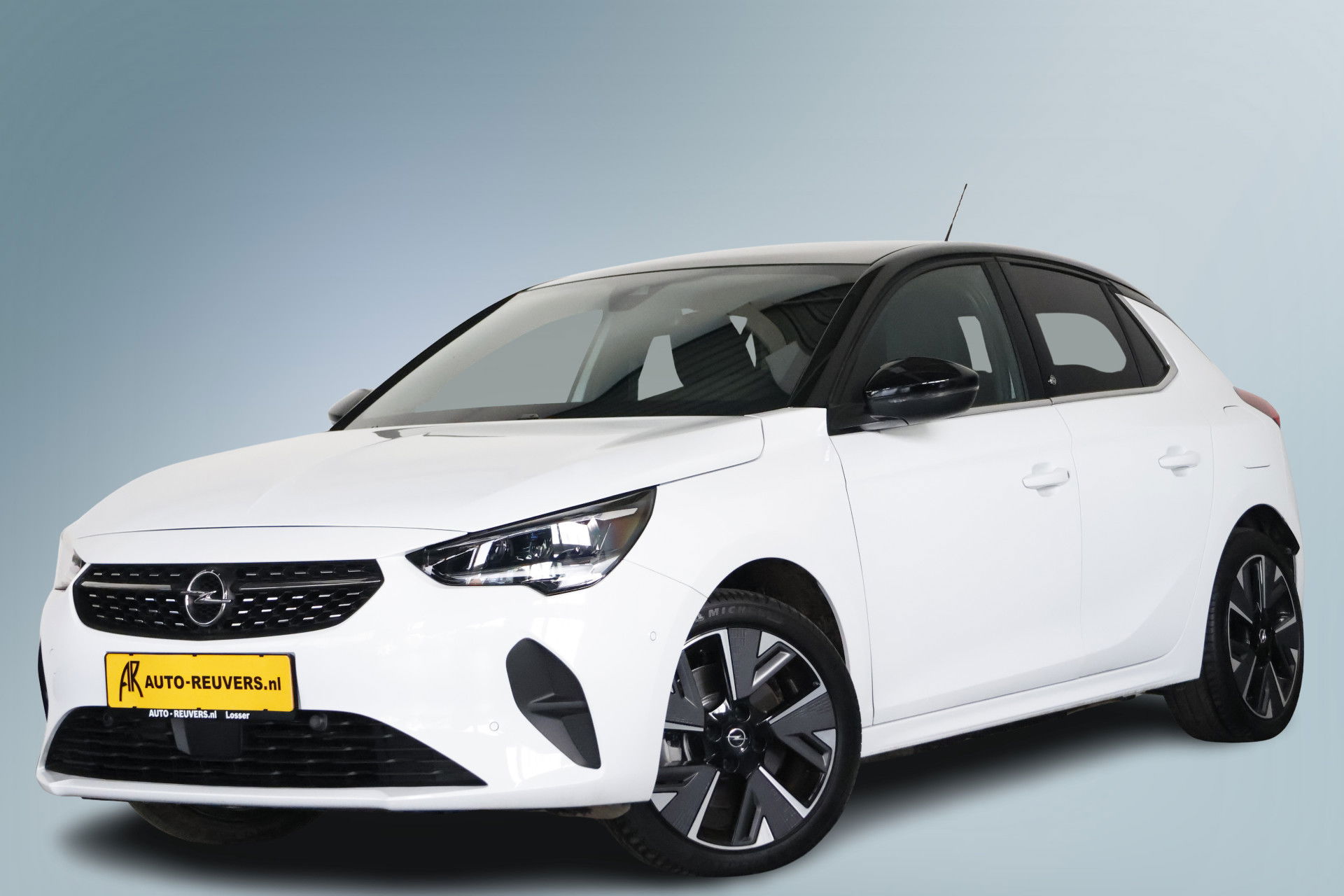 Foto van Opel Corsa Electric