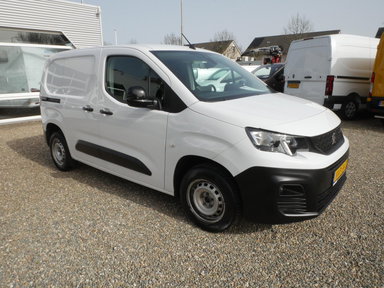 Foto van Peugeot Partner
