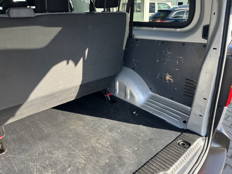 Toyota PROACE Shuttle 9-persoons