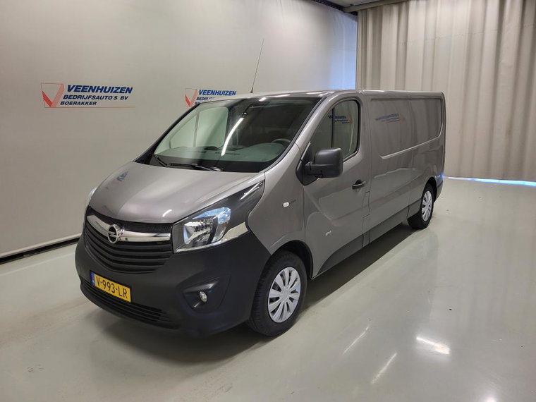 Opel Vivaro foto 1