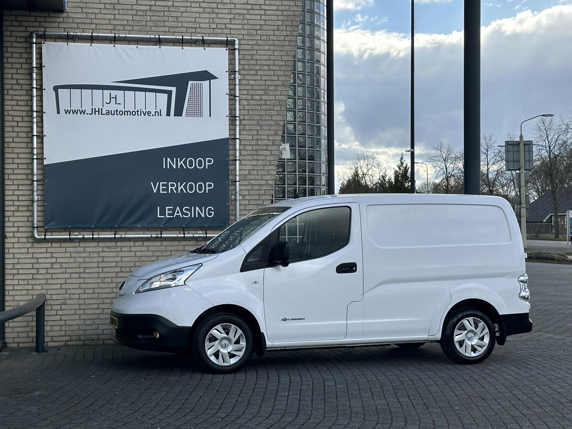Nissan E-NV200