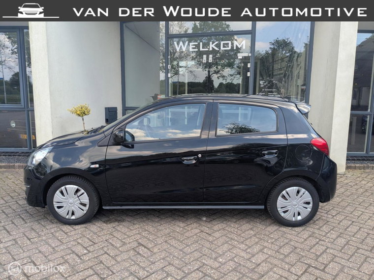 Foto van Mitsubishi Space Star