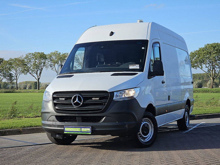 Foto van Mercedes-Benz Sprinter