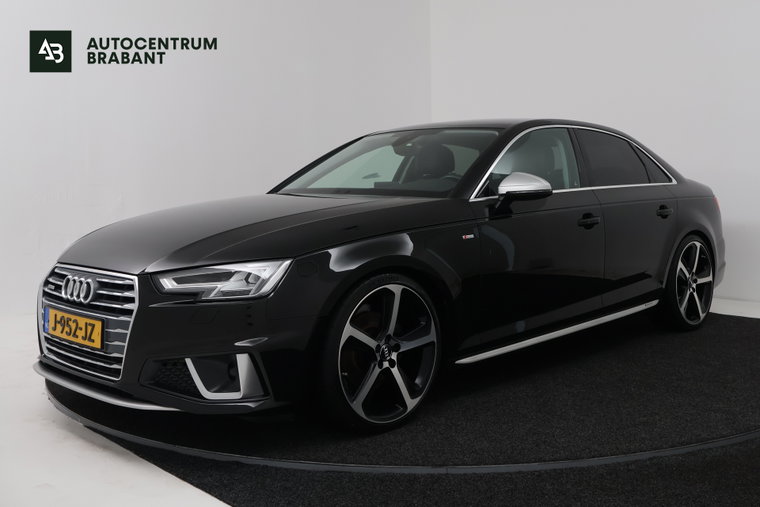 Audi A4 foto 1