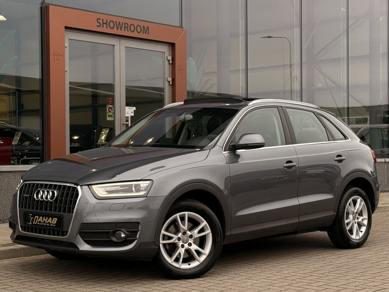 Audi Q3 foto 1