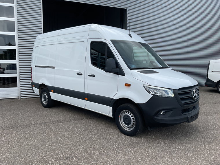 Mercedes-Benz Sprinter foto 1