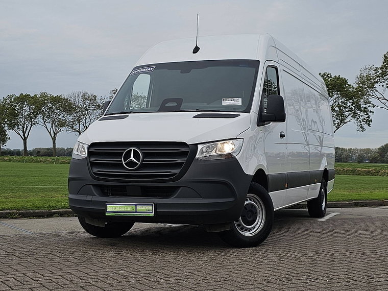 Foto van Mercedes-Benz Sprinter