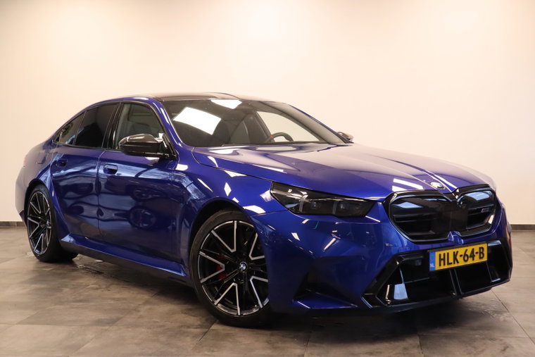 BMW M5 foto 1