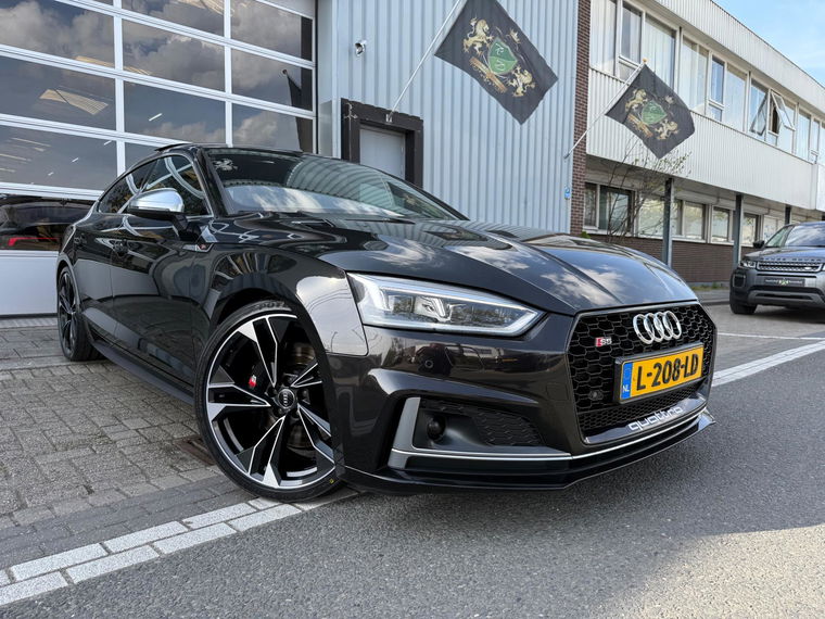 Foto van Audi S5