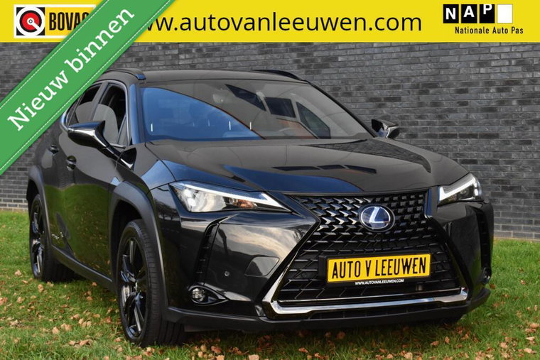Foto van Lexus UX