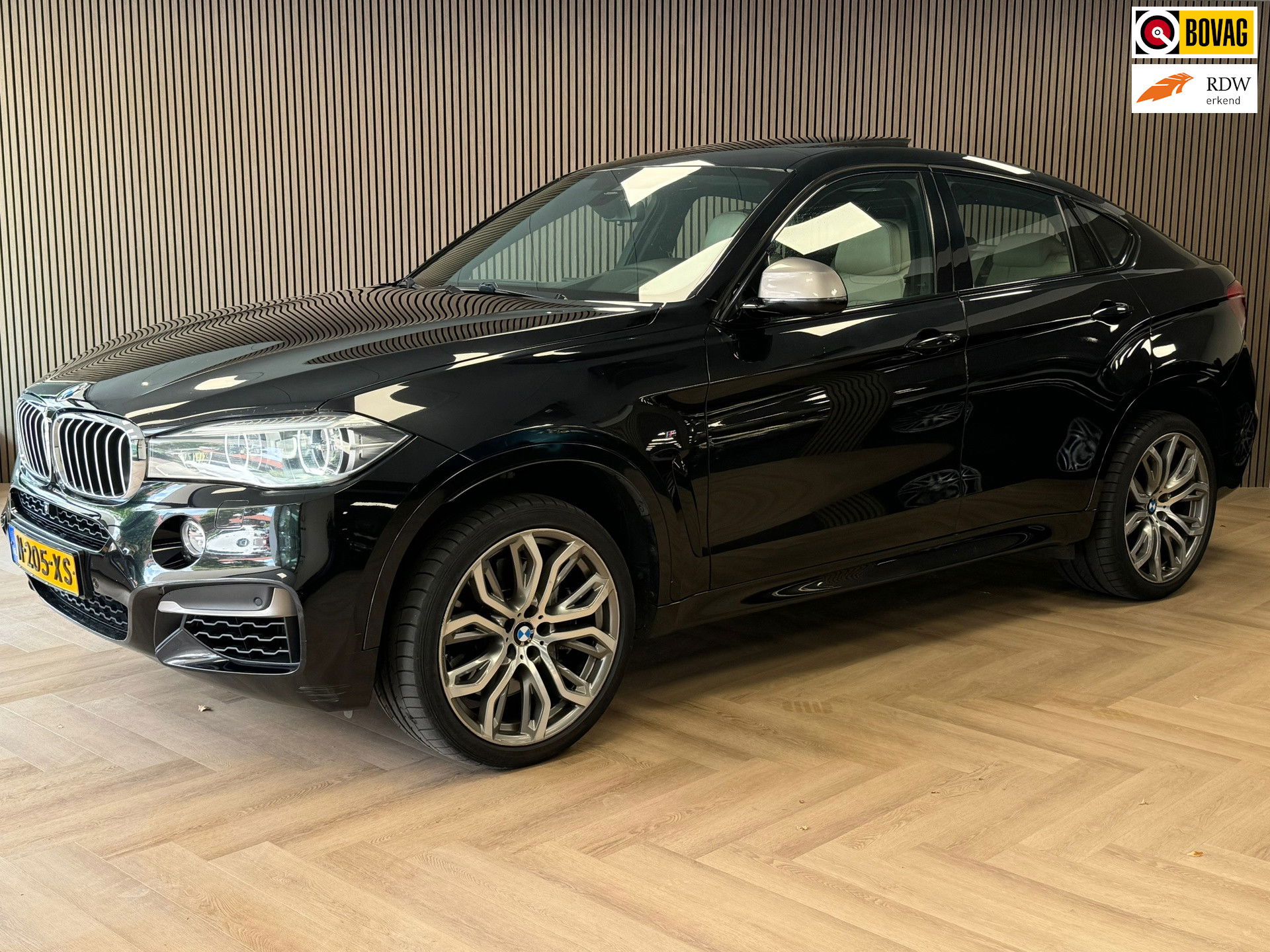 Foto van BMW X6