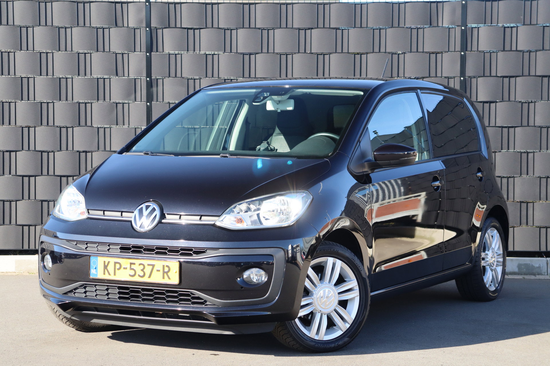 Foto van Volkswagen up!
