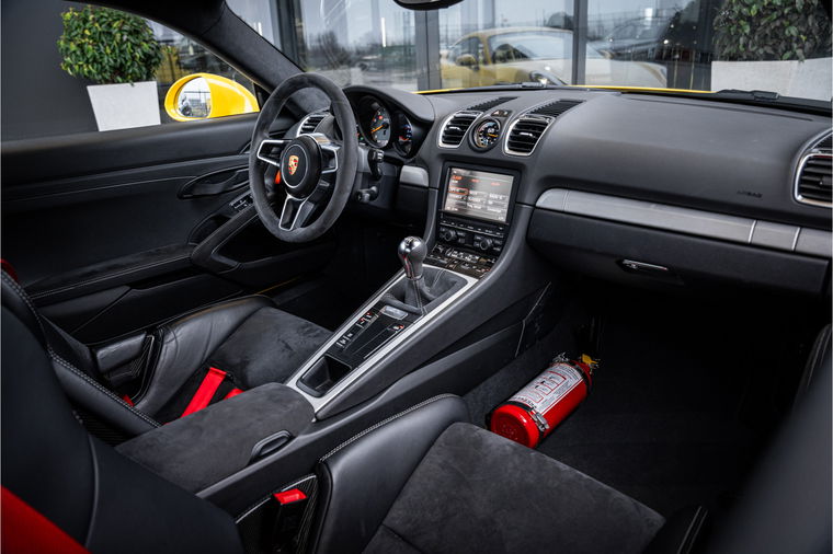 Porsche Cayman