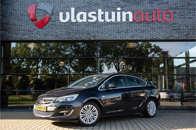 Opel Astra foto 1