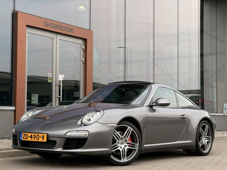 Porsche 911 foto 1