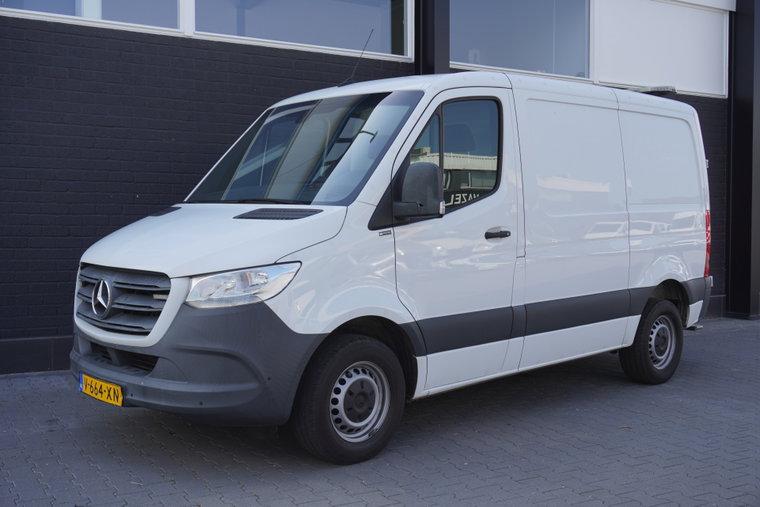 Mercedes-Benz Sprinter foto 1