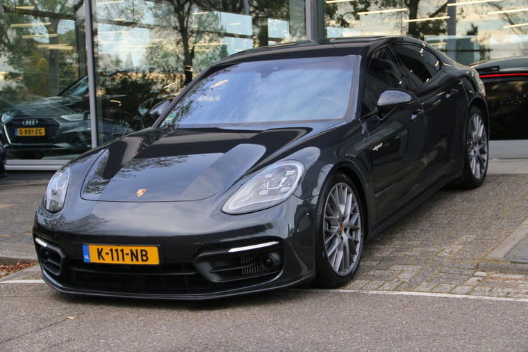 Foto van Porsche Panamera