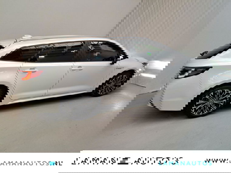 Toyota Corolla Touring Sports