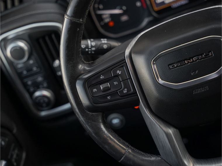 GMC Sierra