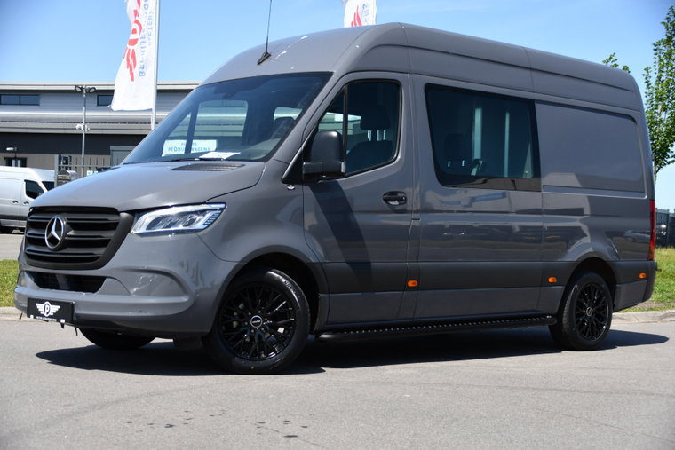 Mercedes-Benz Sprinter foto 1