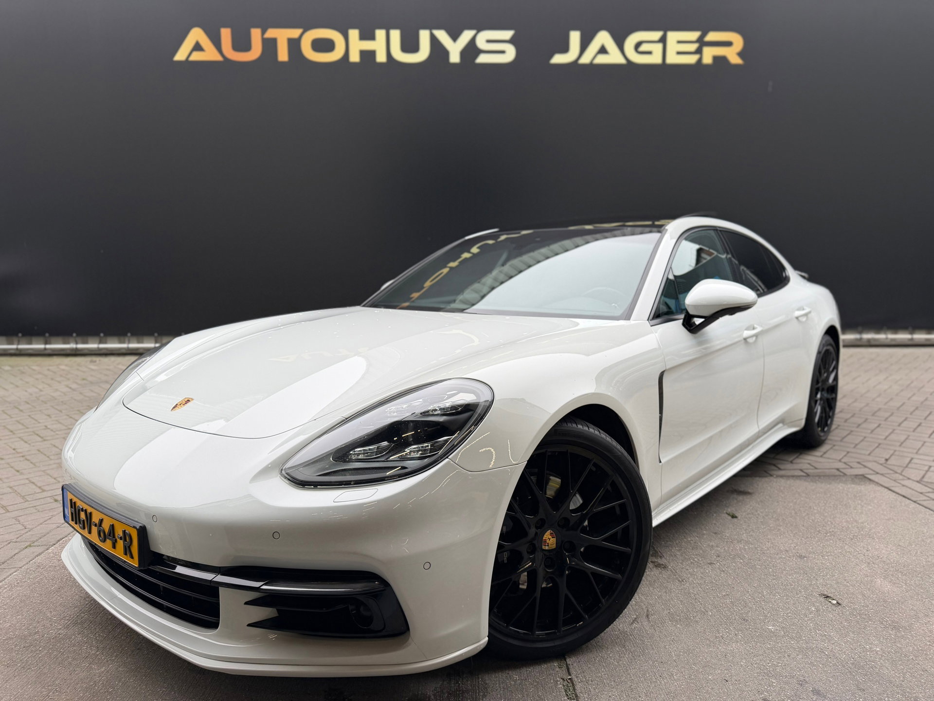 Foto van Porsche Panamera