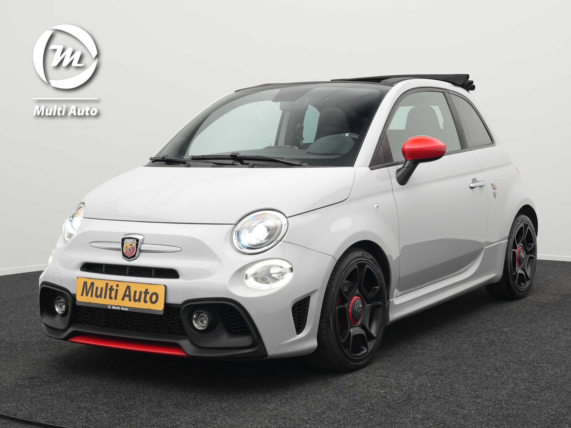Foto van Abarth 595