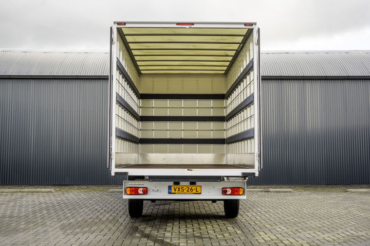 Nissan Interstar
