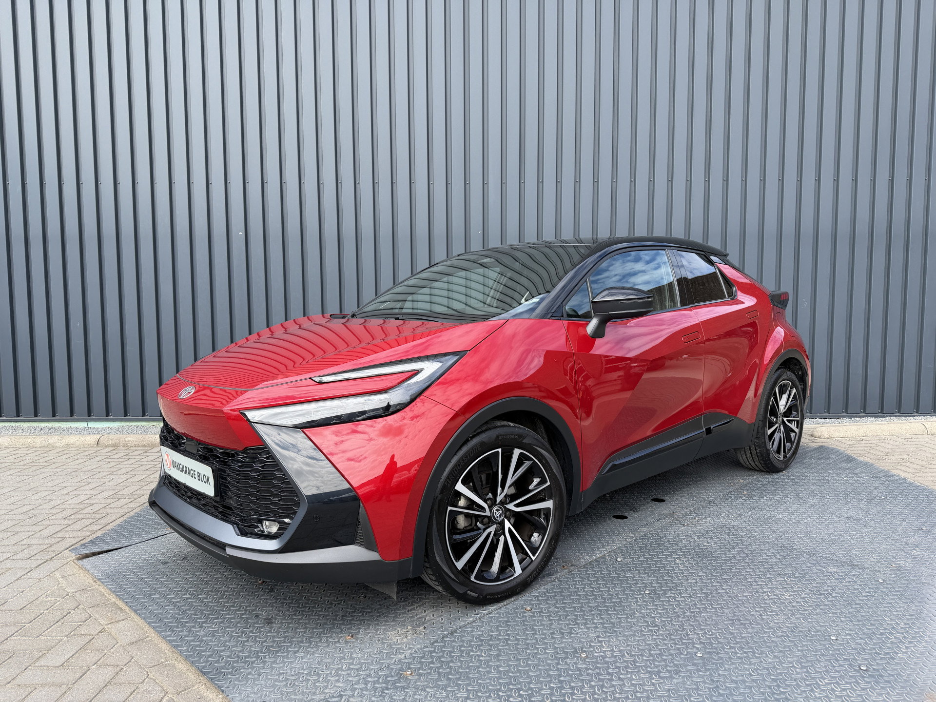 Foto van Toyota C-HR