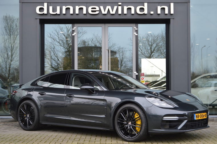 Foto van Porsche Panamera