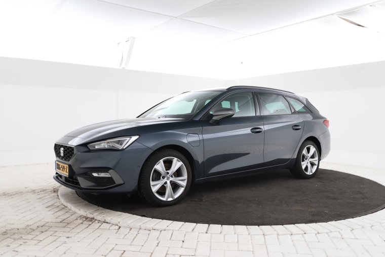 SEAT Leon foto 1