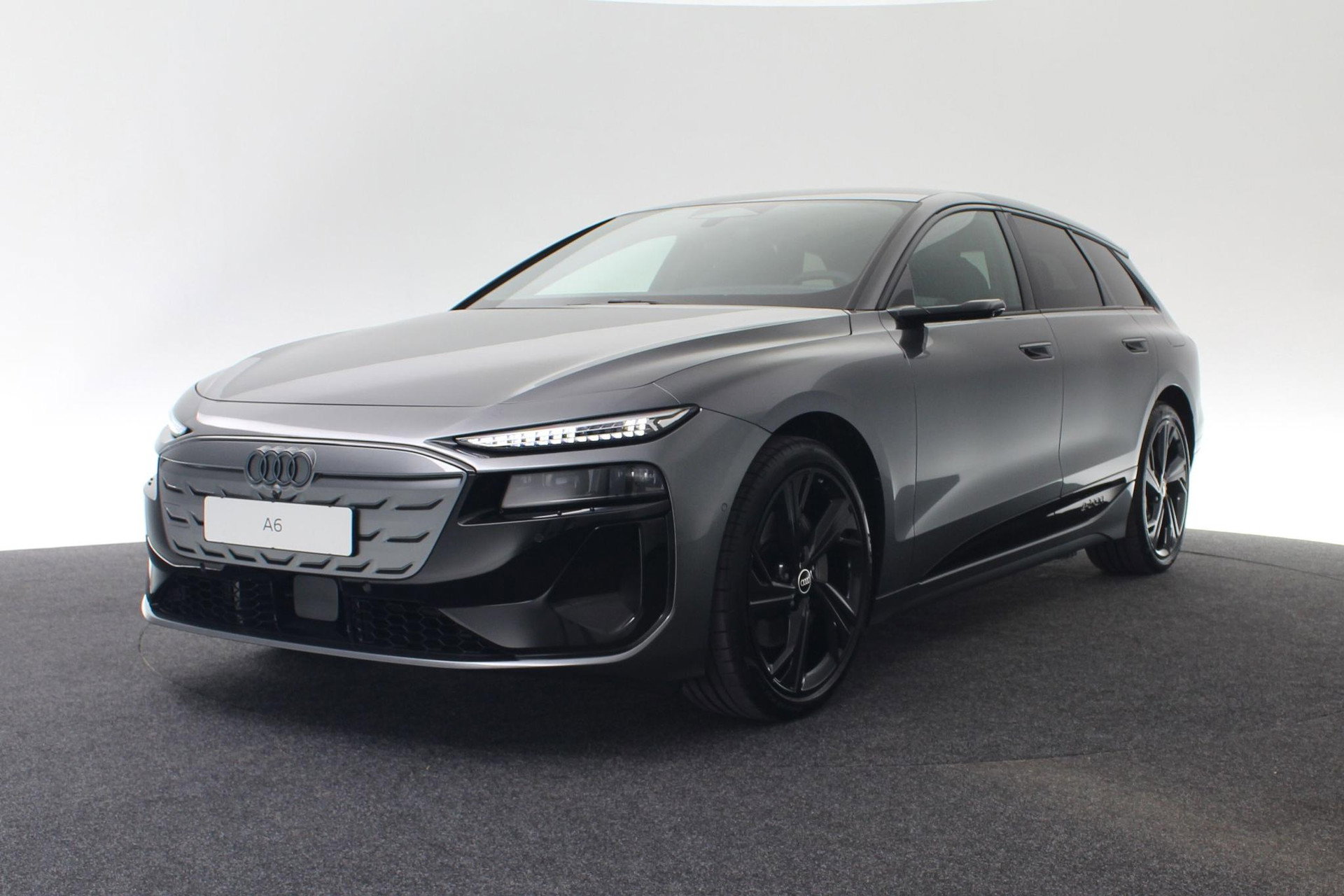 Foto van Audi A6 Avant e-tron