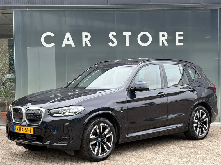Foto van BMW iX3