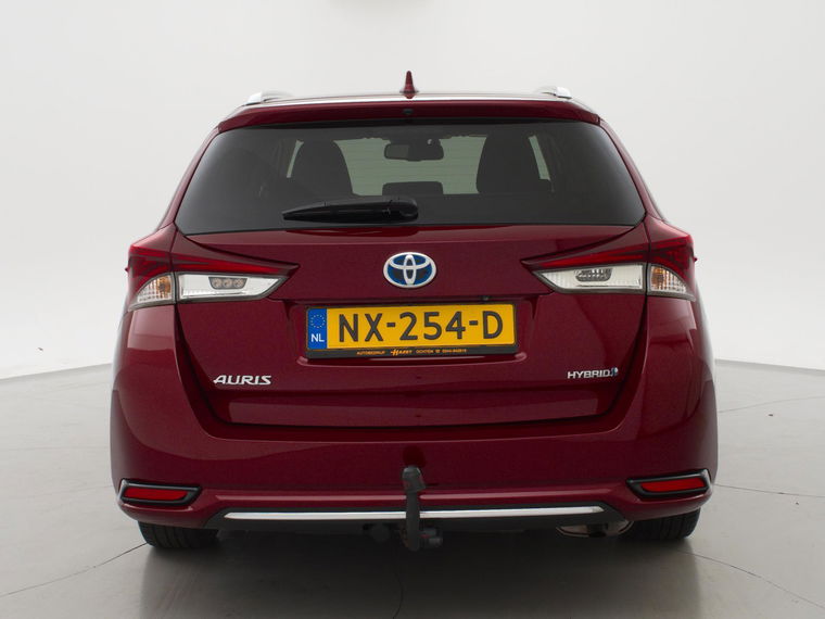 Toyota Auris Touring Sports