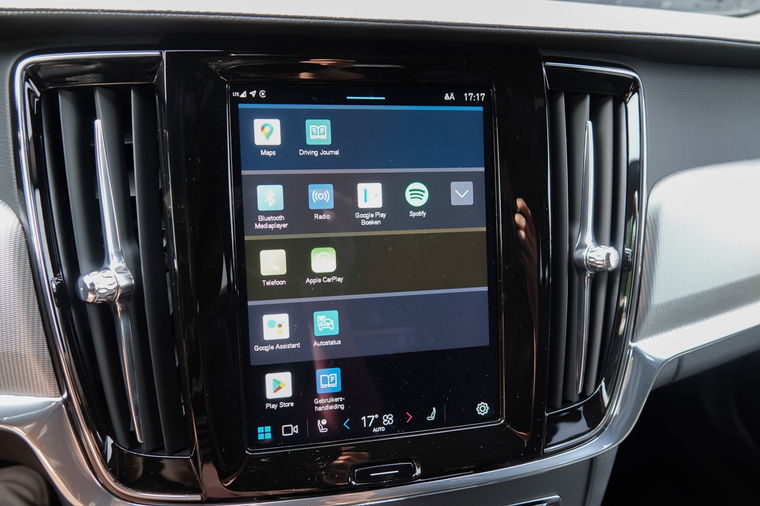 Volvo V90
