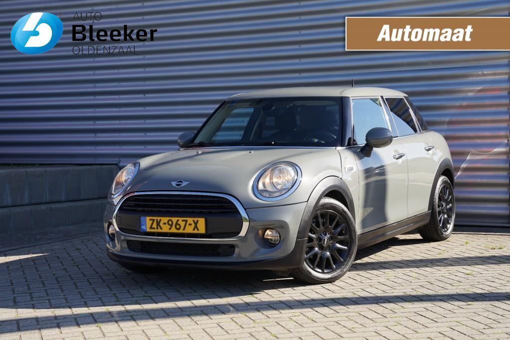Foto van MINI One