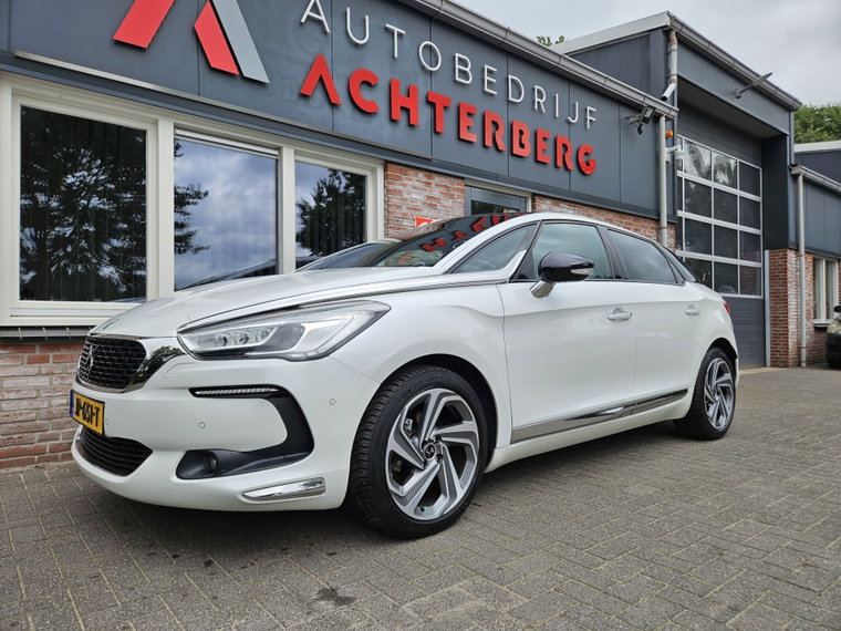 DS DS 5