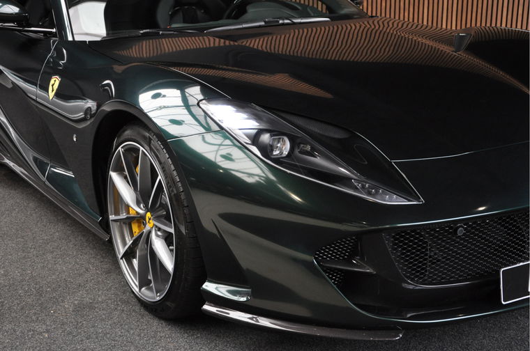 Ferrari 812 GTS
