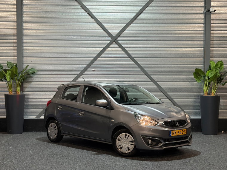 Foto van Mitsubishi Space Star
