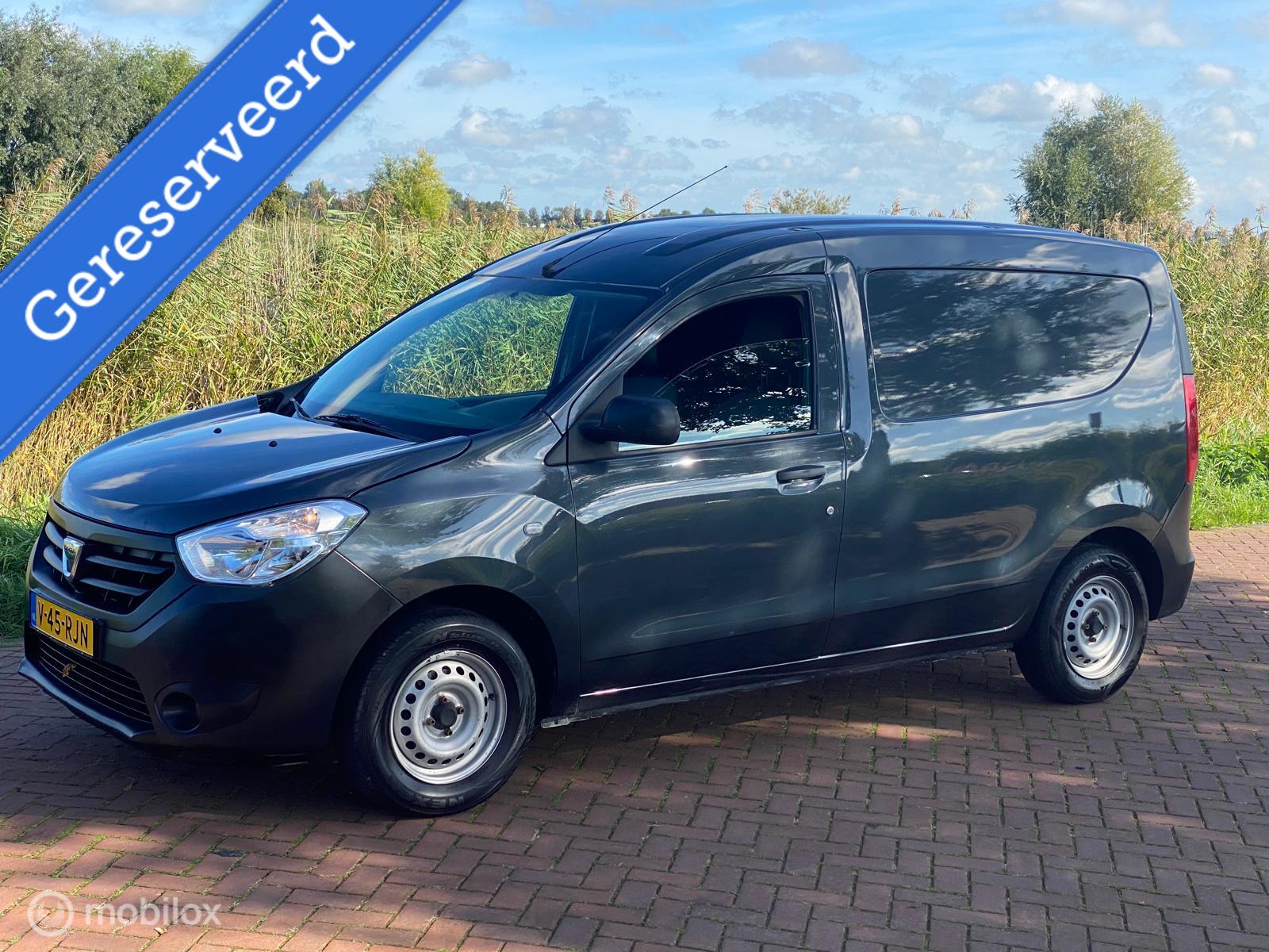 Foto van Dacia Dokker