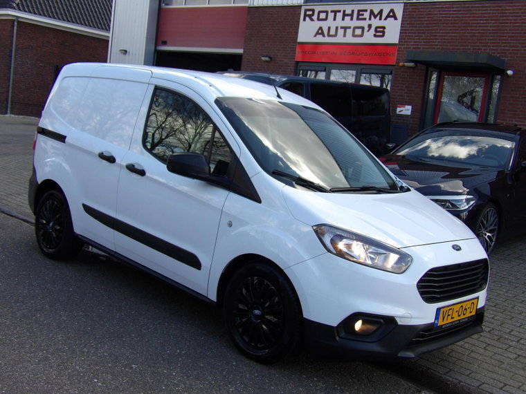 Ford Transit Courier