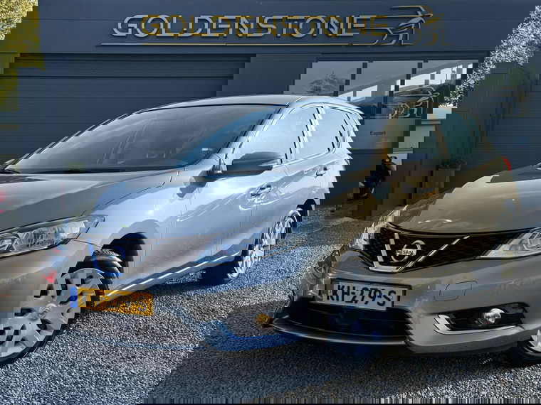 Foto van Nissan Pulsar