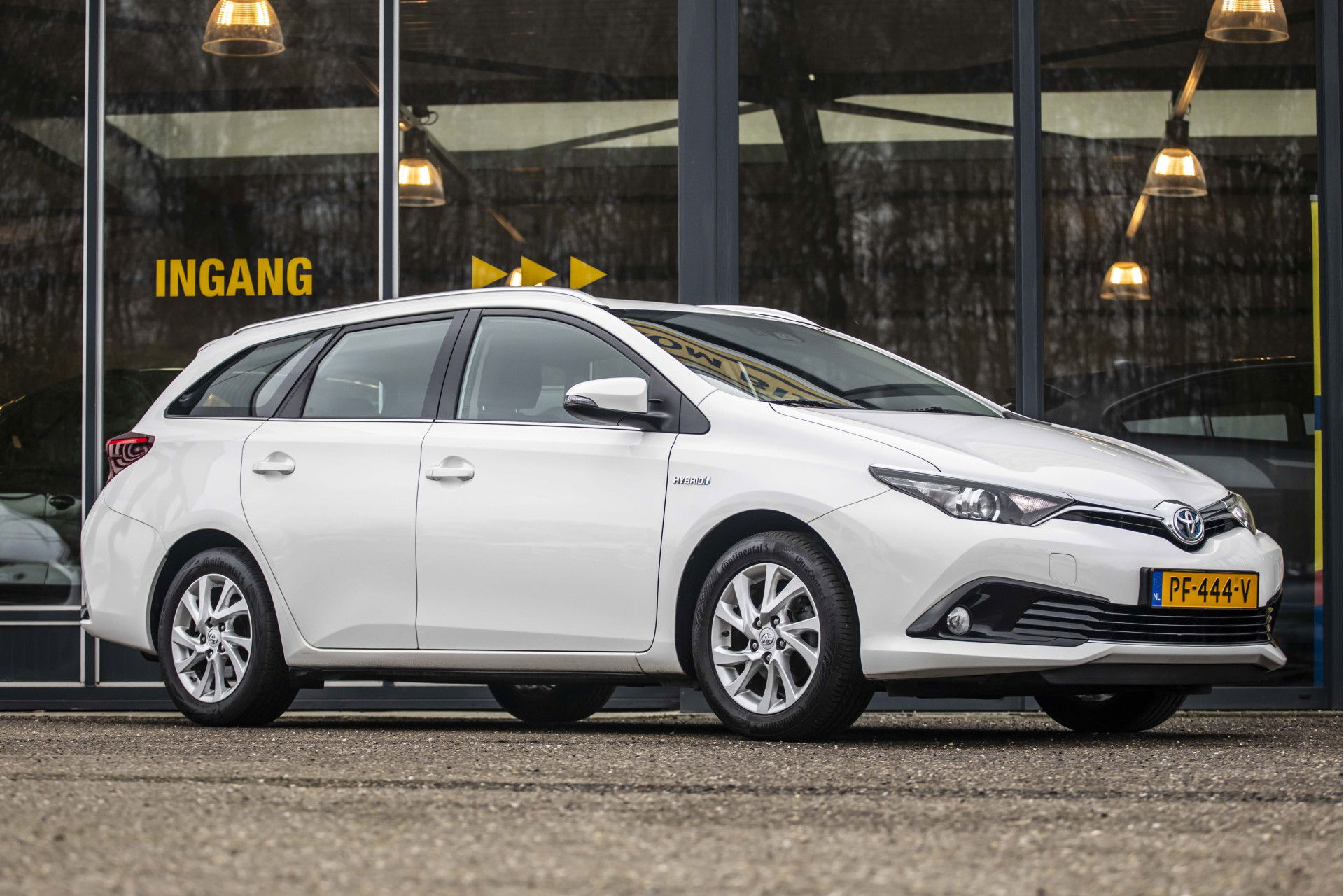 Toyota Auris Touring Sports