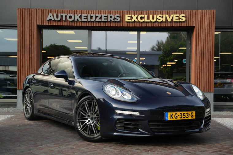 Foto van Porsche Panamera