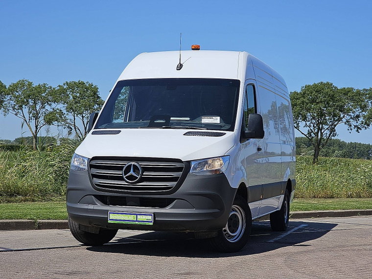 Foto van Mercedes-Benz Sprinter