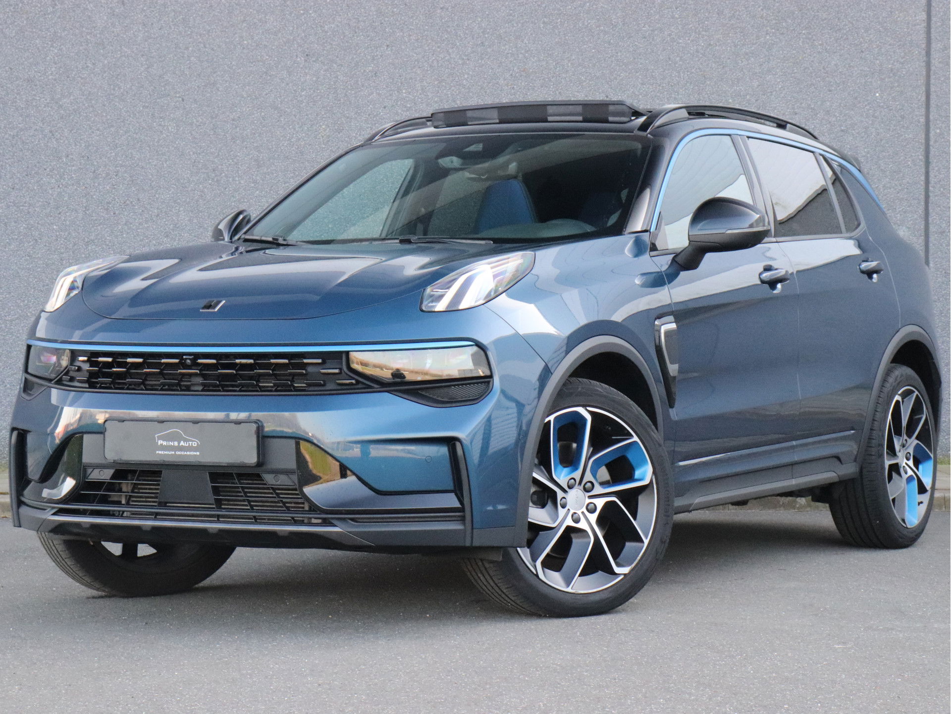 Foto van Lynk & Co 01