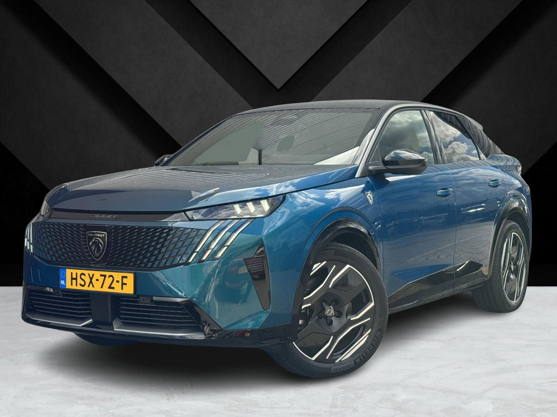 Foto van Peugeot E-3008