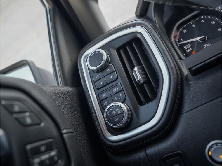 GMC Sierra