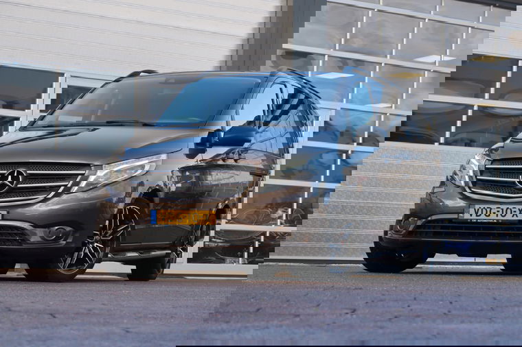 Foto van Mercedes-Benz Vito