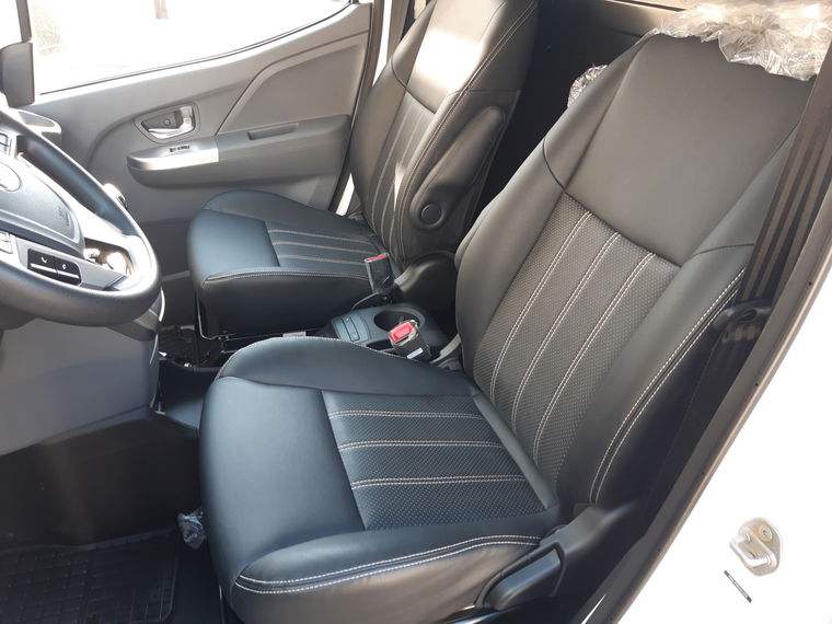 Nissan E-NV200