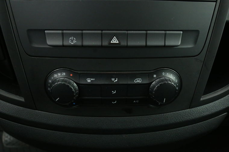 Mercedes-Benz eVito